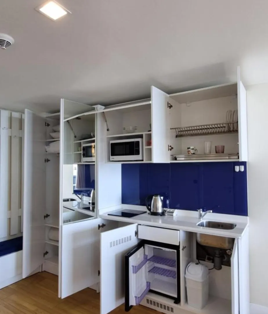 Sea View Apartments In Orbi City バトゥーミ 0*,