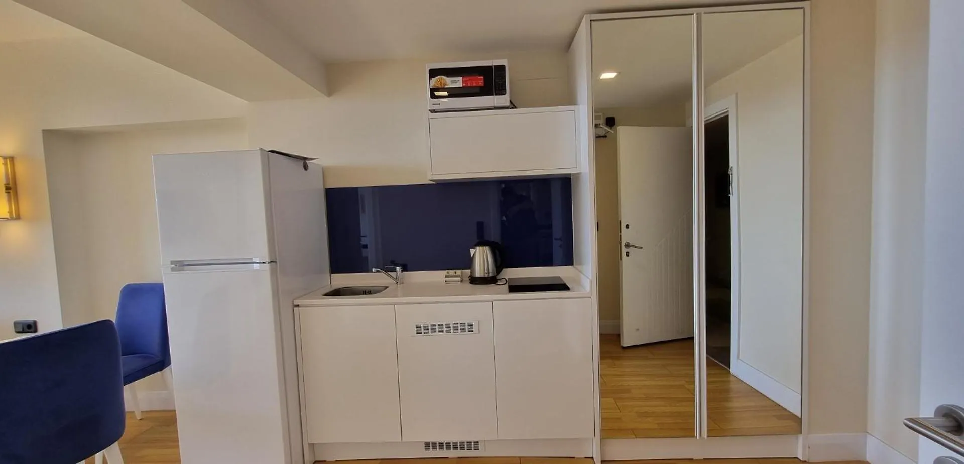 Sea View Apartments In Orbi City バトゥーミ