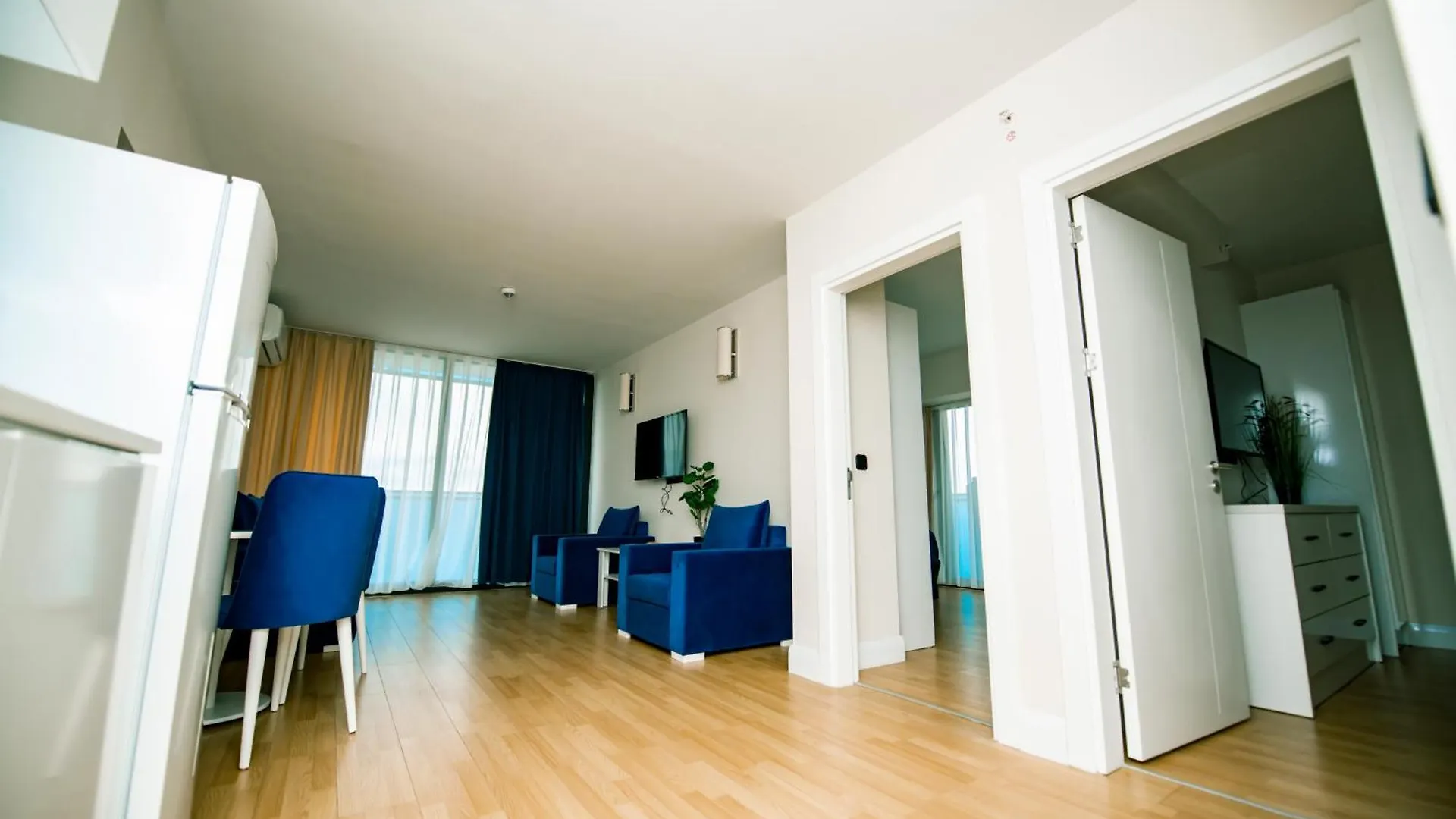 Sea View Apartments In Orbi City バトゥーミ