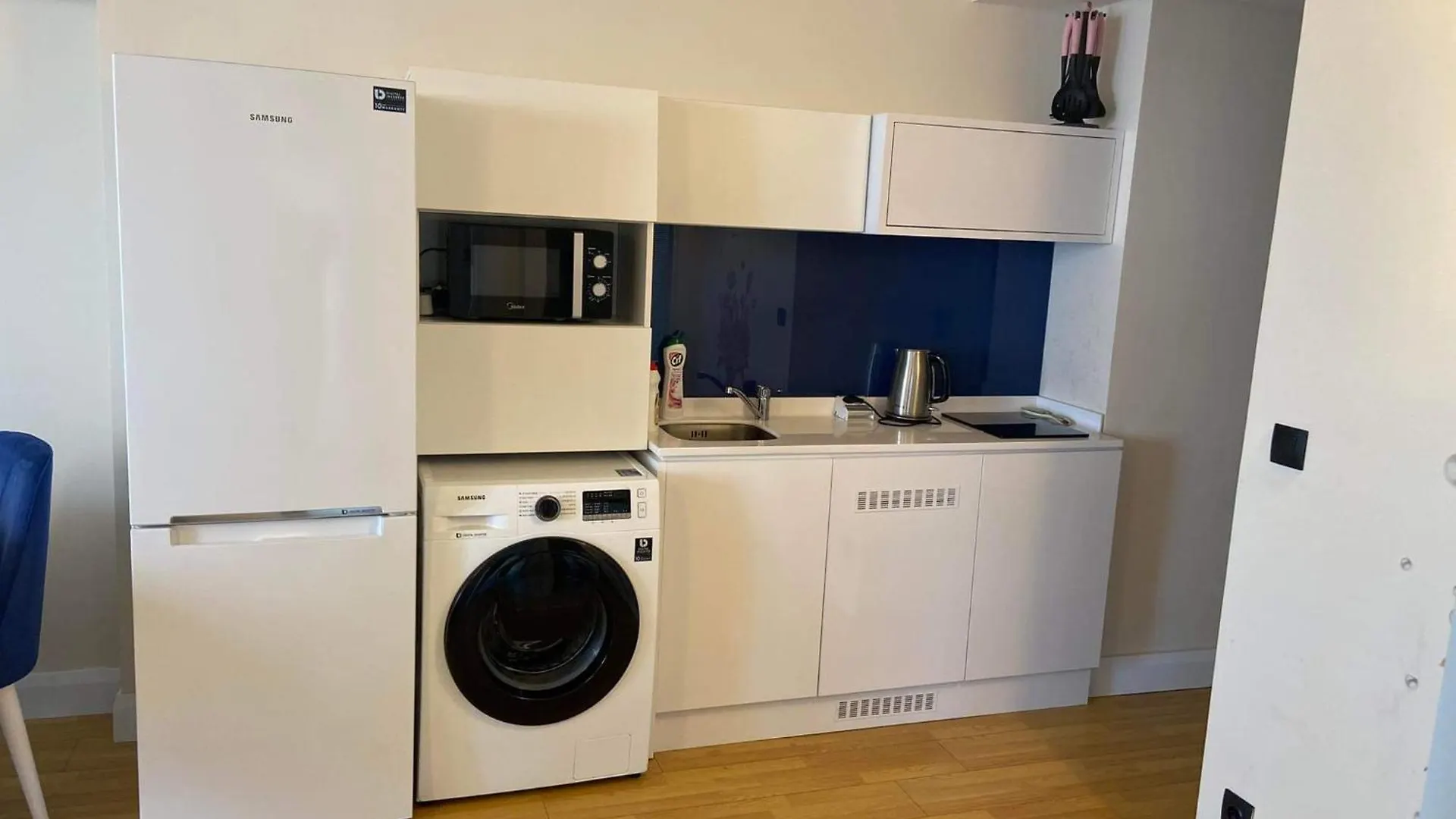 Sea View Apartments In Orbi City バトゥーミ